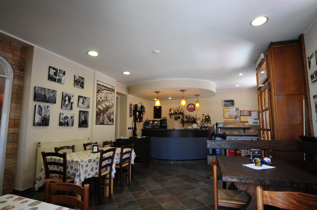 Locanda Del Pittore Arcumeggia Ngoại thất bức ảnh