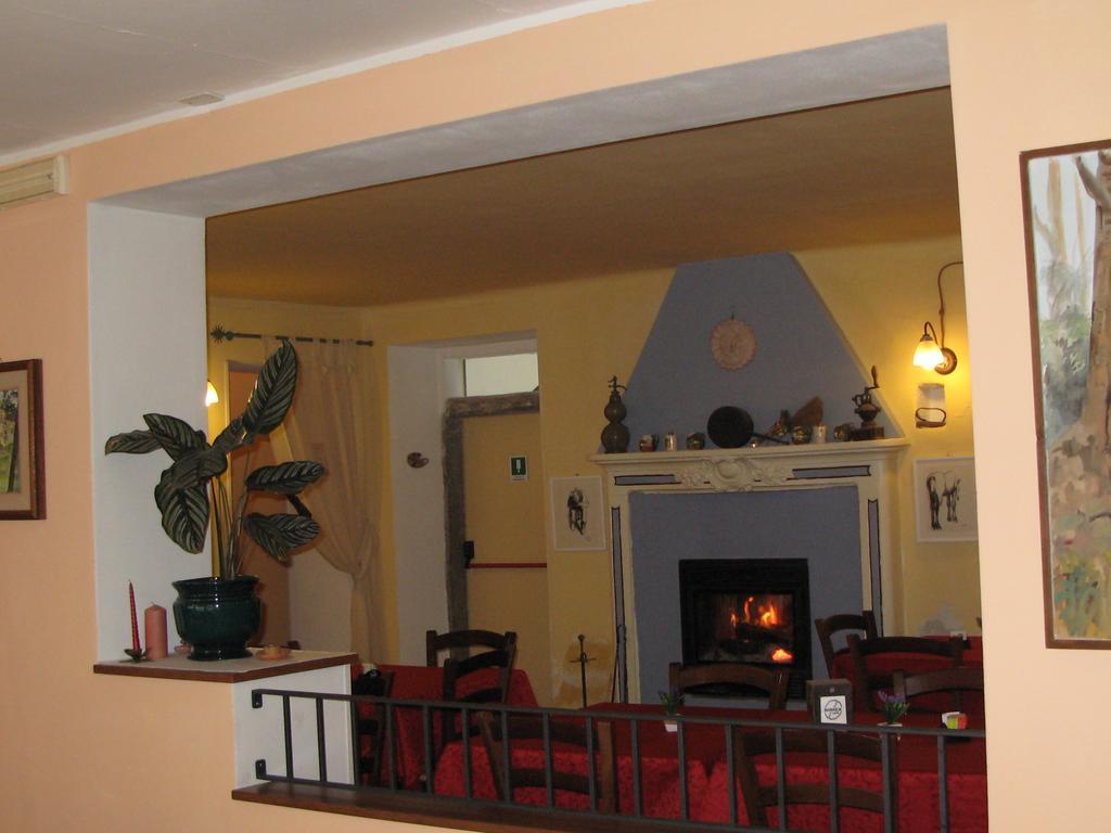 Locanda Del Pittore Arcumeggia Ngoại thất bức ảnh