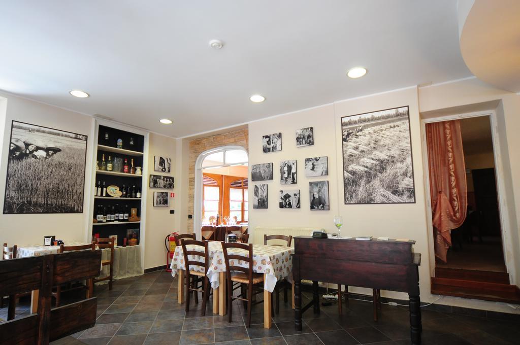 Locanda Del Pittore Arcumeggia Ngoại thất bức ảnh